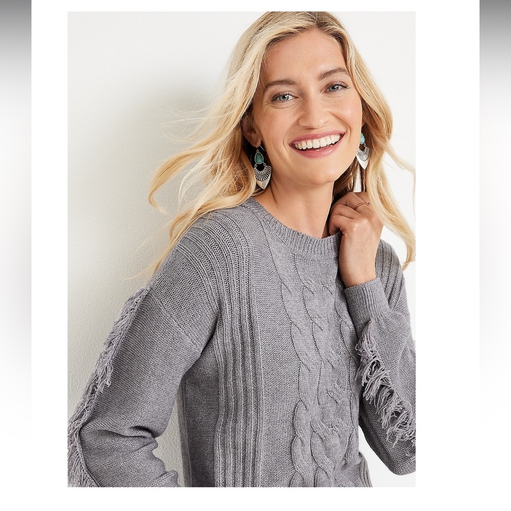 Fringe sleeve cable sweater size XL - worn one time.